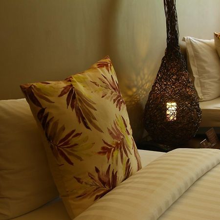 The Oriental Hotel Bataan Mariveles Bagian luar foto