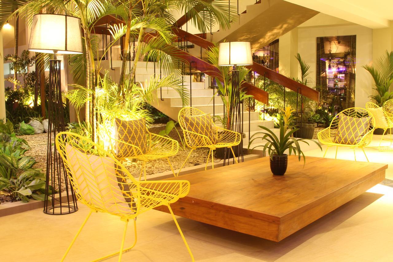The Oriental Hotel Bataan Mariveles Bagian luar foto